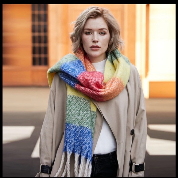 Multicolor Striped Scarf - Picture 2 of 4